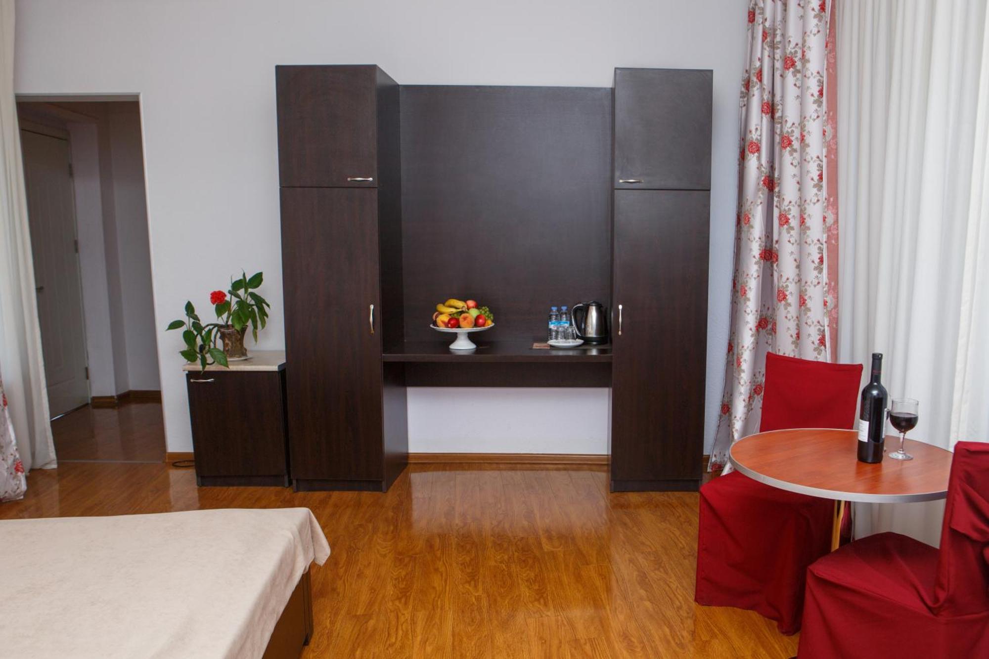 Hotel Nata 3*