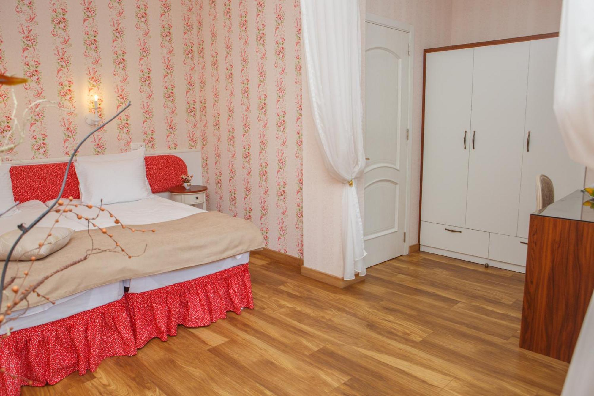 Hotel Nata 3*